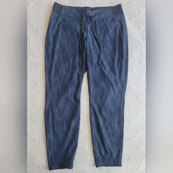 ATHLETA 2 PETITE - Picture 7 of 7